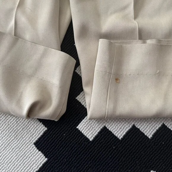 Vintage Tommy Bahama Size 35 Slacks - Picture 3 of 3